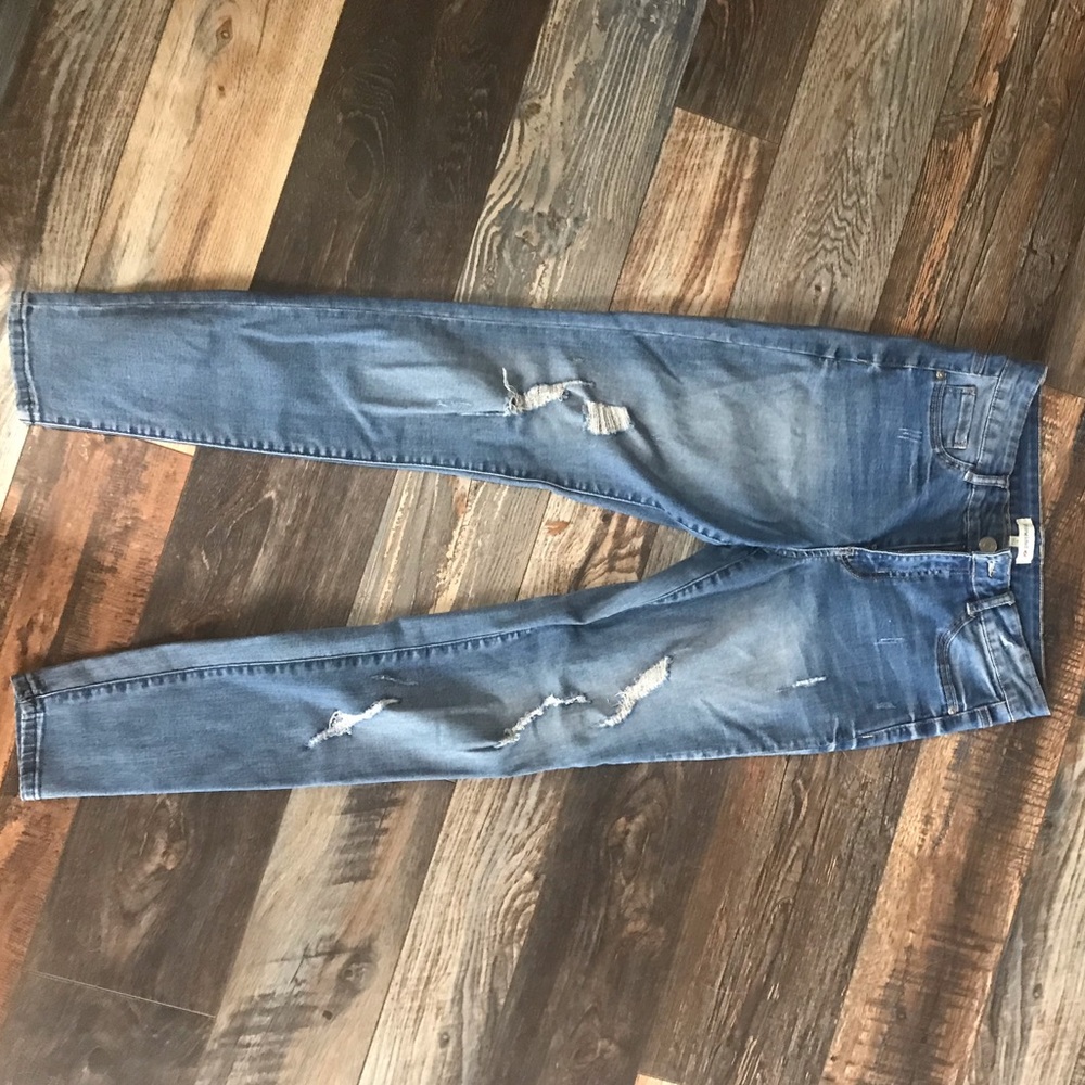 Ripped jeans